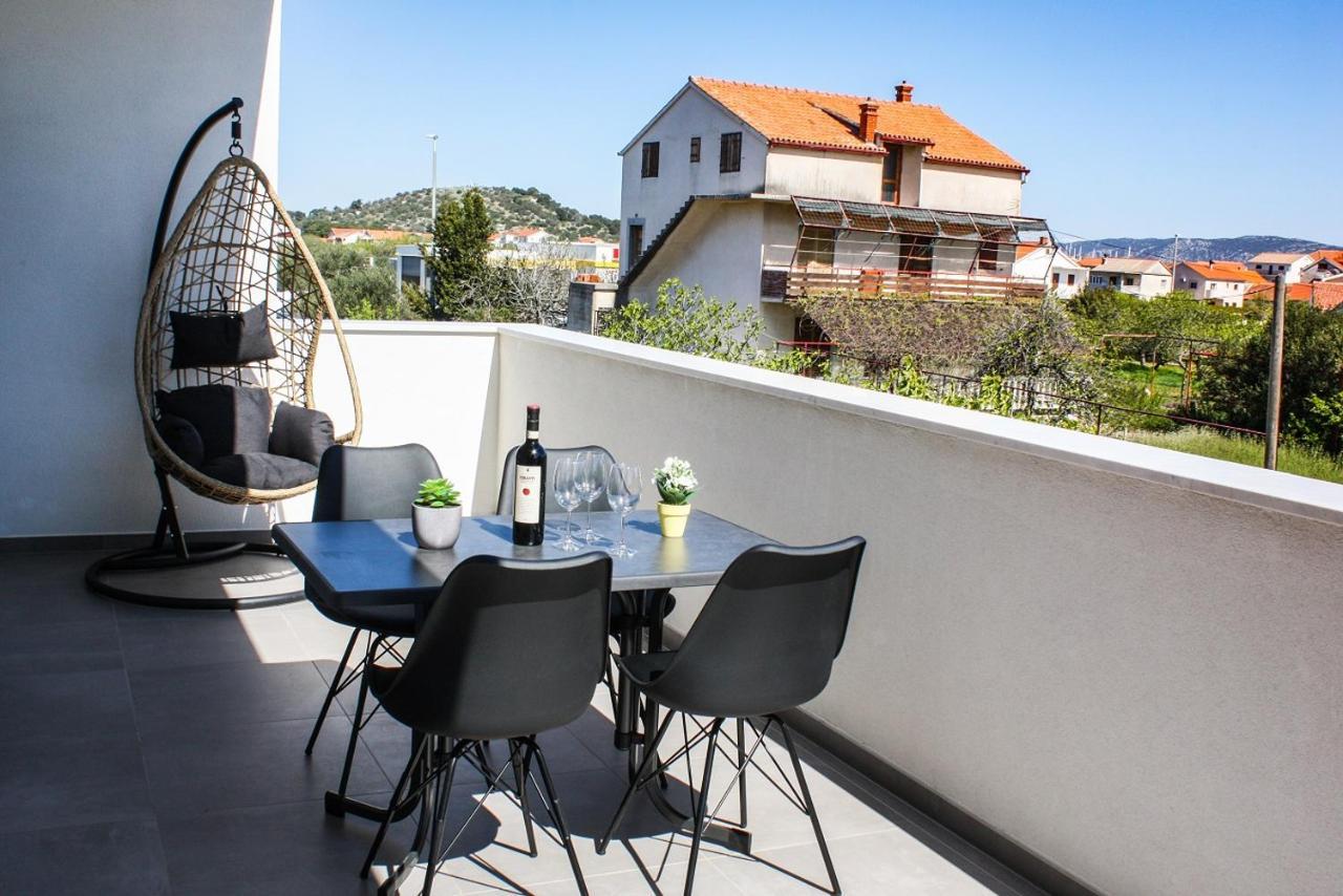 Apartmani Hiza I Vila Betina  Exterior foto